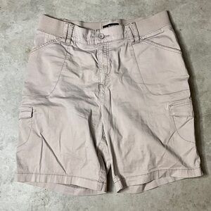 Lee Women's Relaxed Fit Mid Rise Tan Cargo Shorts